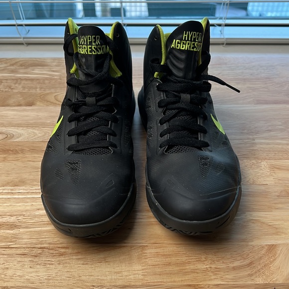Nike hyper aggressor size 8 - Picture 2 of 4